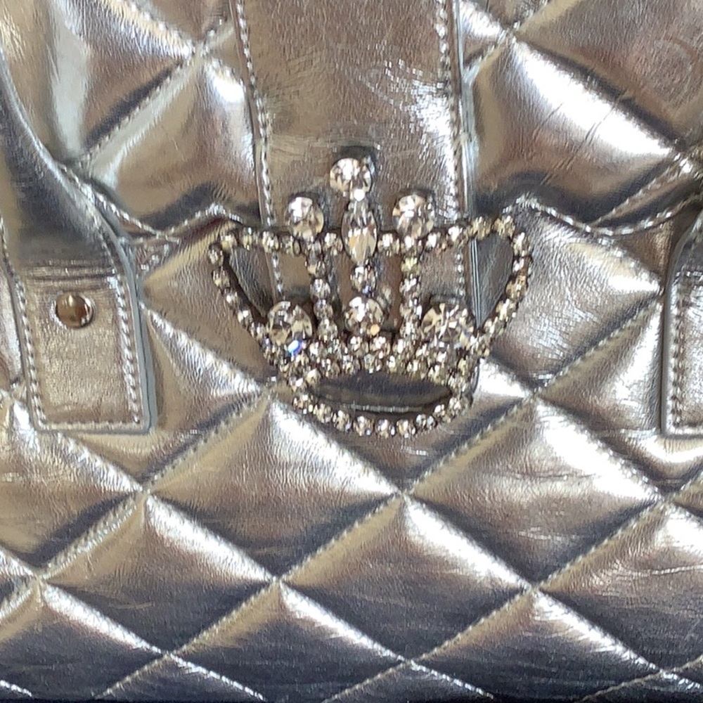 My Flat in London Satchel 🖤🖤🖤 - Picture 4 of 14